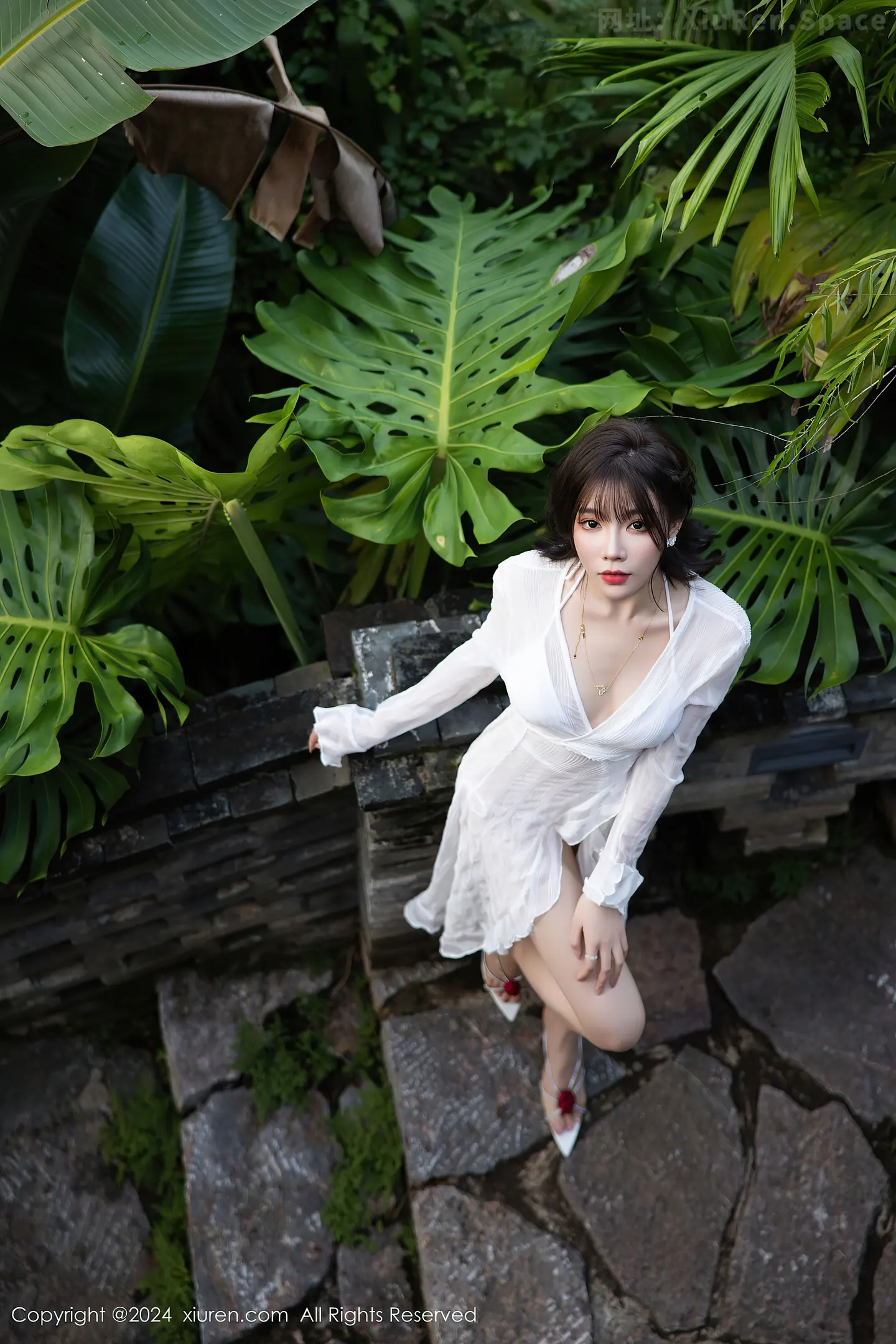 图片[3]-[XiuRen秀人网] VOL.9375 女神徐莉芝Booty性感白色蕾丝内衣配白丝袜秀曼妙身姿诱惑写真81P-秀人网官方网站